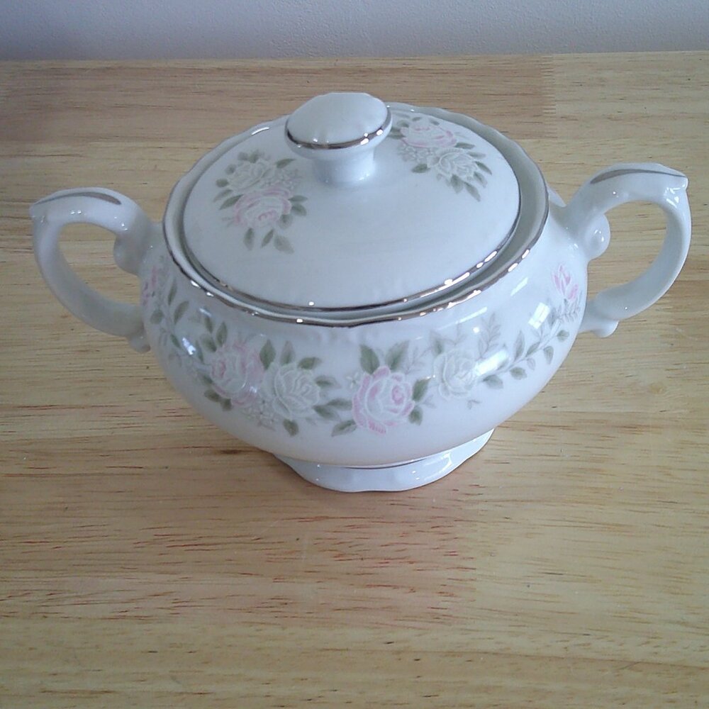 Classic Sheffield 501 Sugar Bowl with Lid